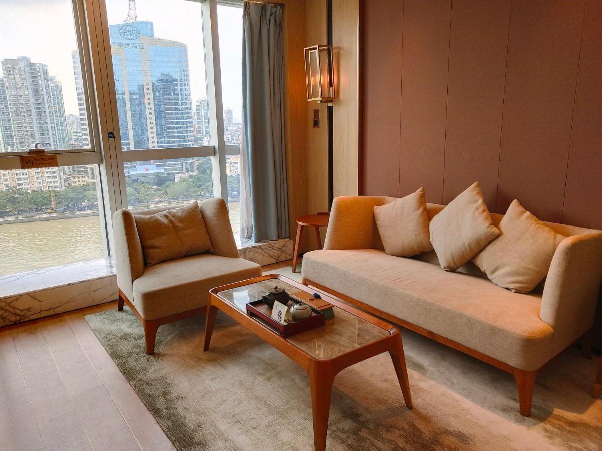 Howard Johnson Riverview Hotel Guangzhou Exterior foto