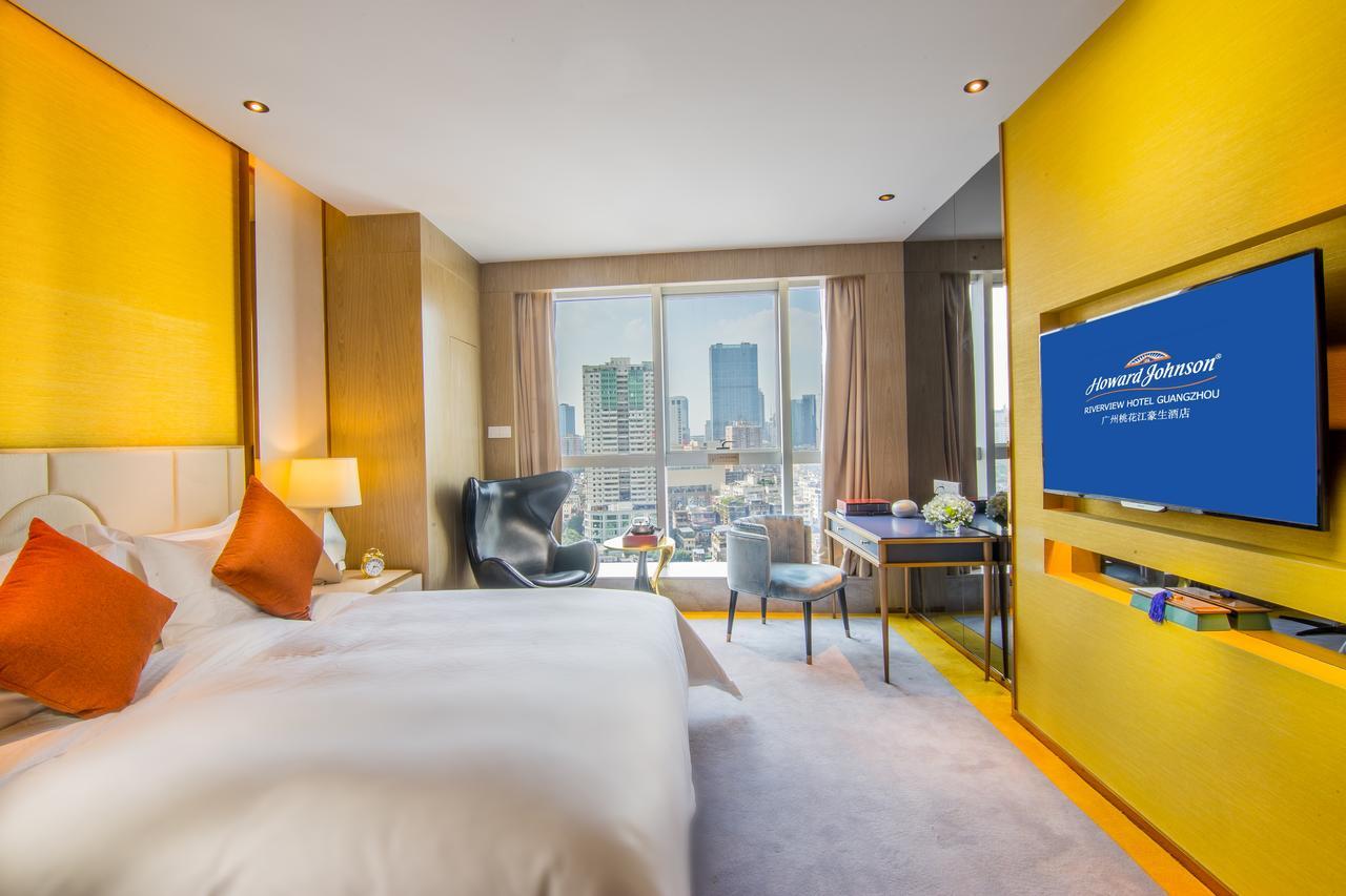 Howard Johnson Riverview Hotel Guangzhou Exterior foto